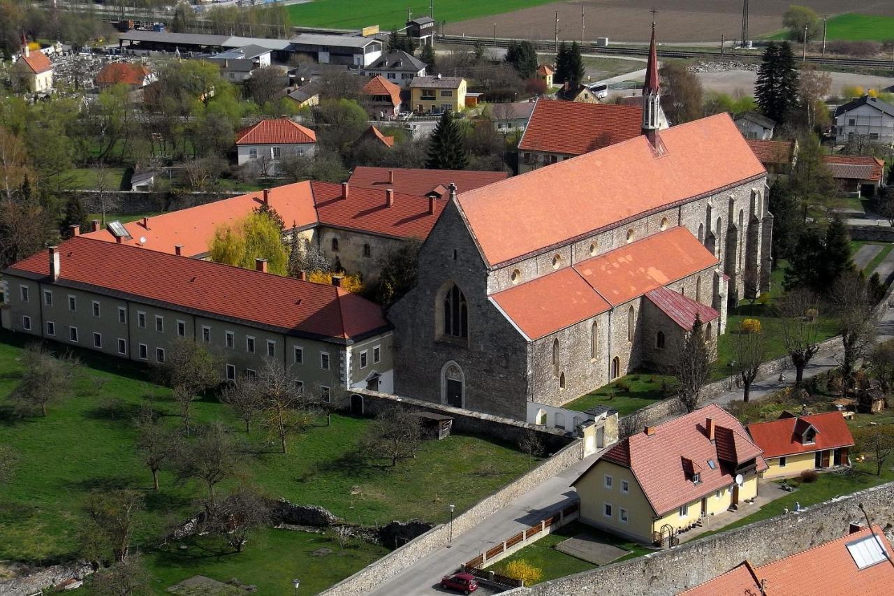 Huette Zum Verlieben Gurk Dış mekan fotoğraf